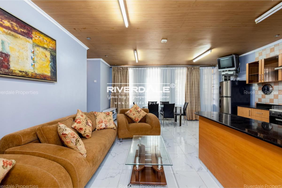 3 Bed House with En Suite in Runda - 3