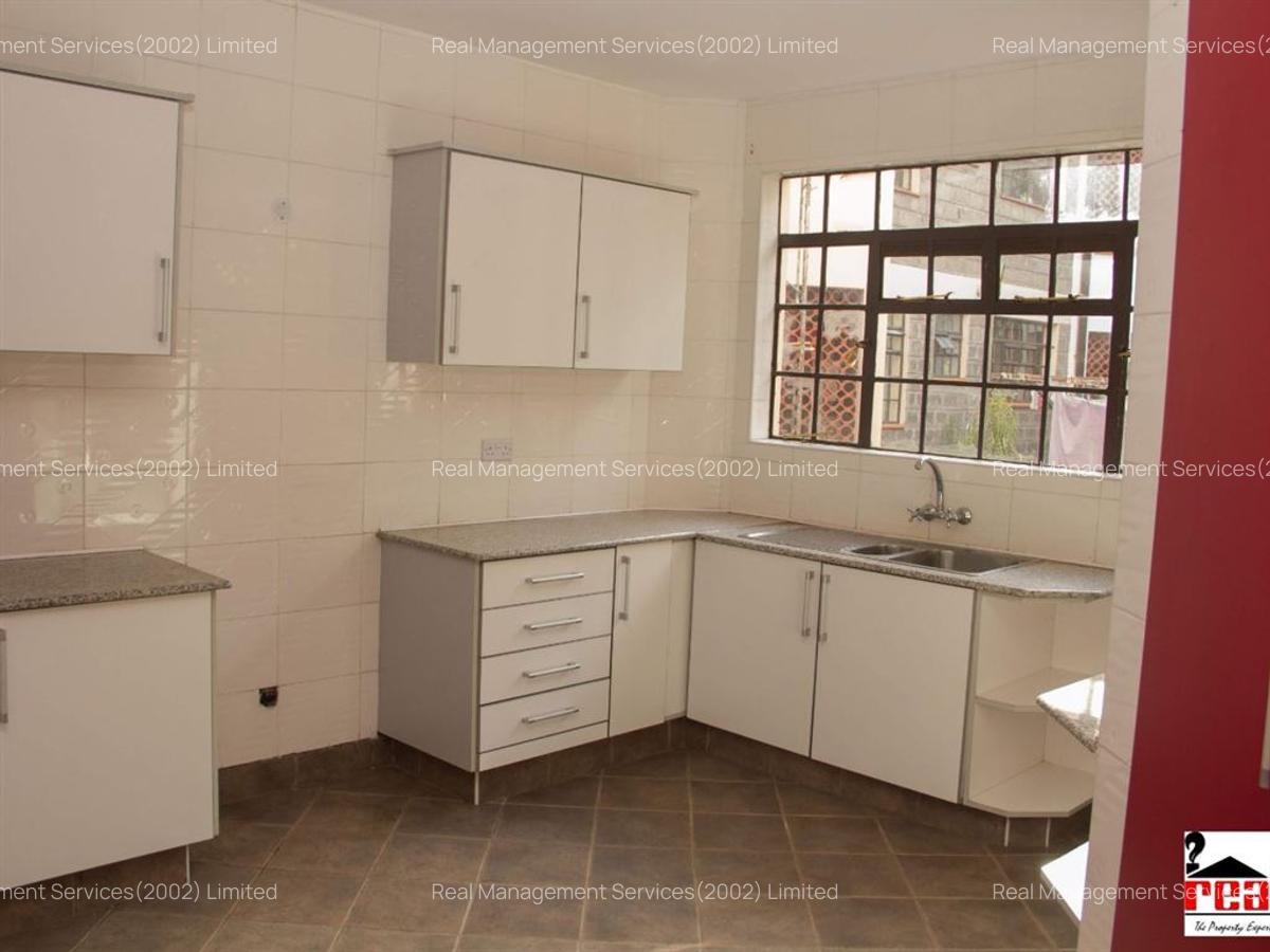 2 Bed Apartment with En Suite in Kilimani - 16