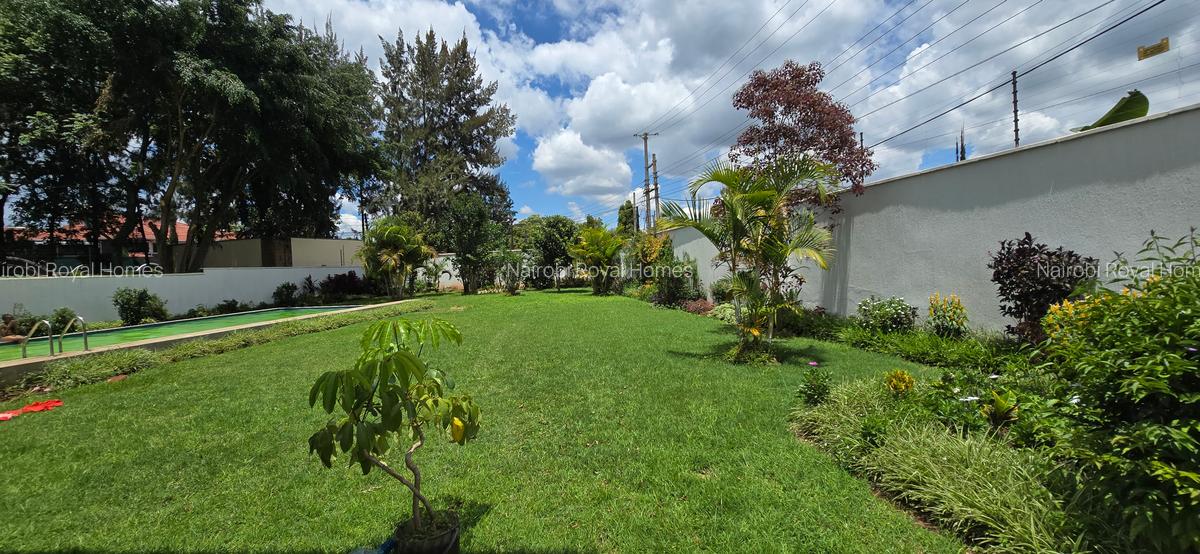 5 Bed House with En Suite at Runda Road - 11