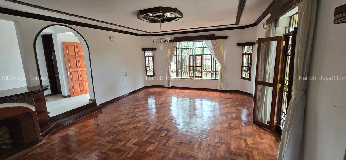 5 Bed House with En Suite at Runda Road - 7