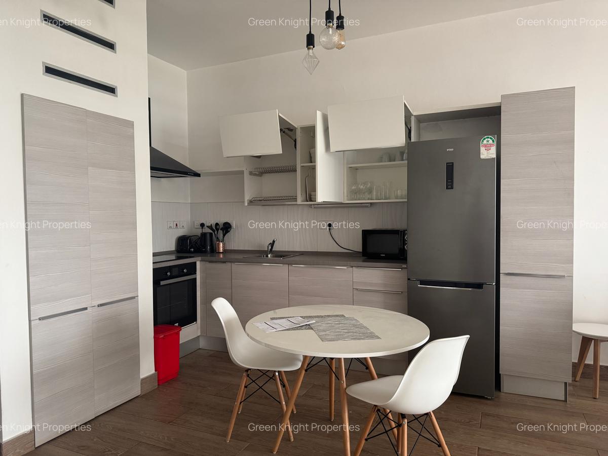 Serviced 2 Bed Apartment with En Suite in Westlands Area - 14