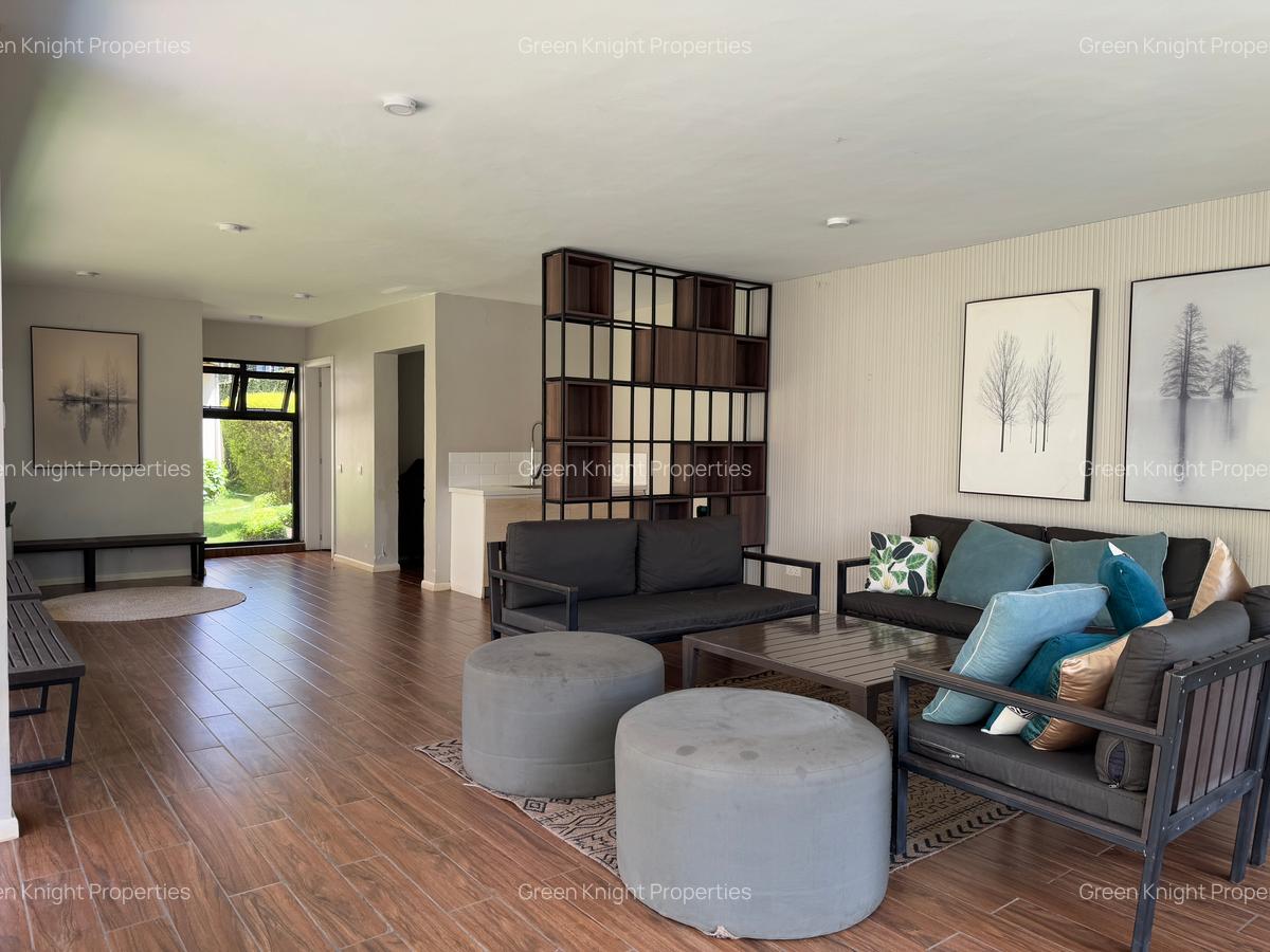 Serviced 2 Bed Apartment with En Suite in Lavington - 15