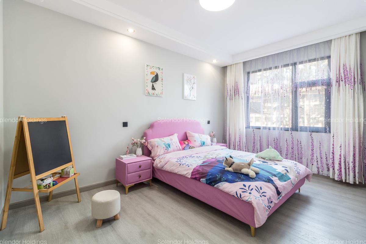 Serviced 3 Bed Apartment with En Suite in Kilimani - 17