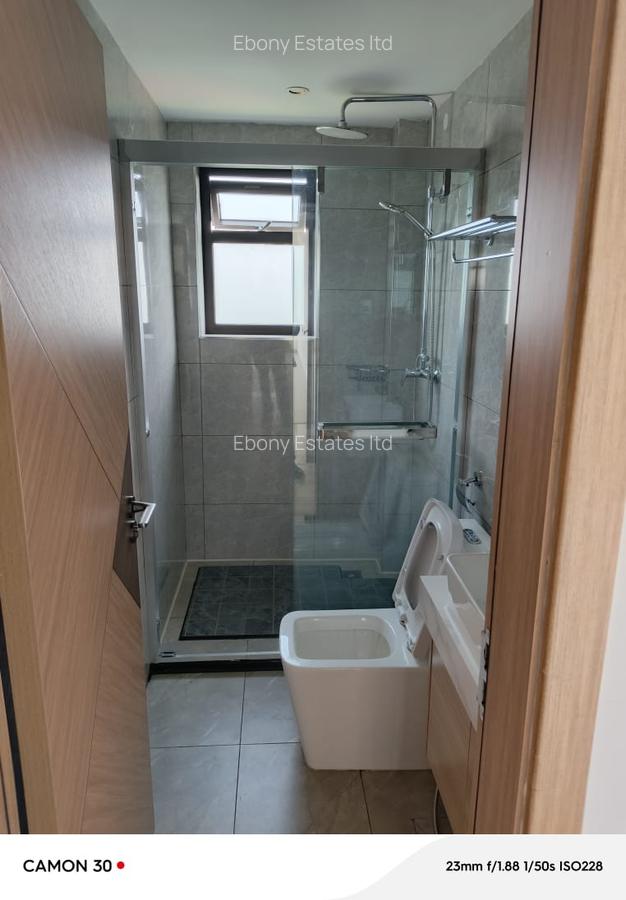 3 Bed Apartment with En Suite in Riverside - 7