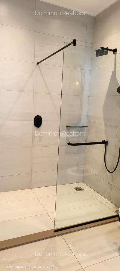 4 Bed Apartment with En Suite in Westlands Area - 20