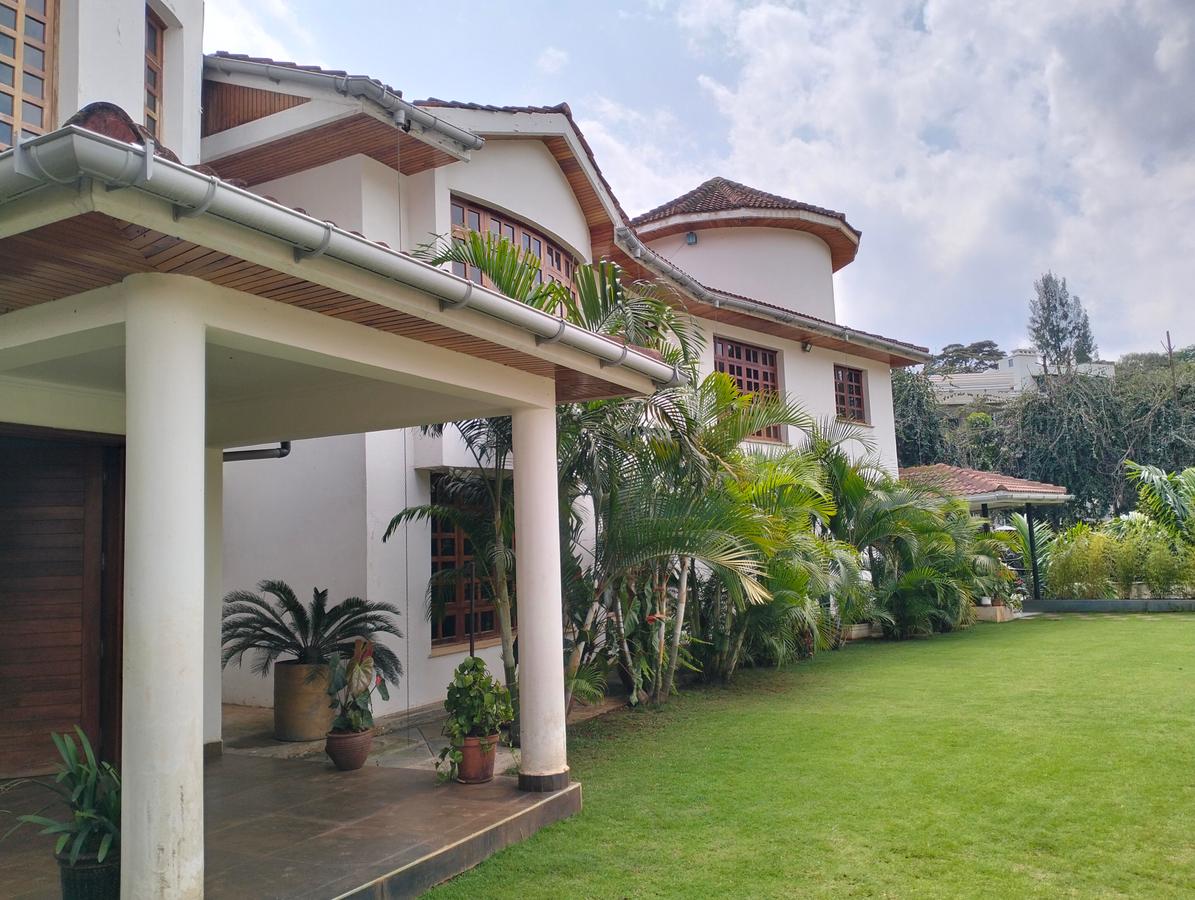 7 Bed House with En Suite in Thigiri - 4