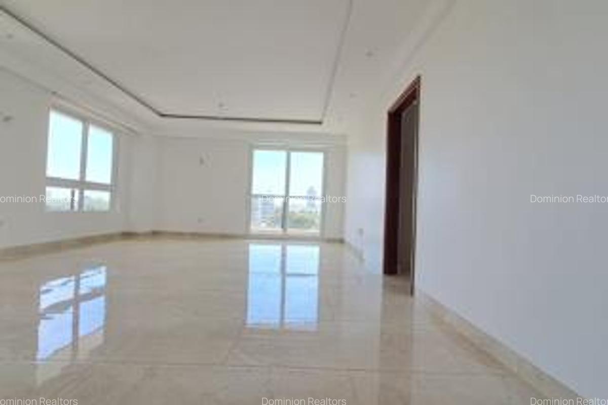 3 Bed Apartment with En Suite in Westlands Area - 3