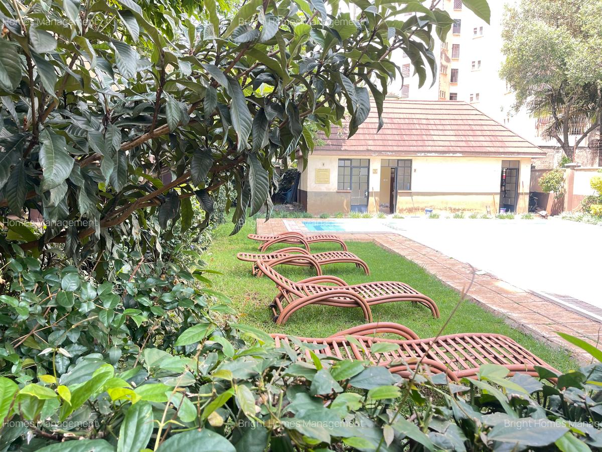 4 Bed Apartment with En Suite in Kilimani - 1