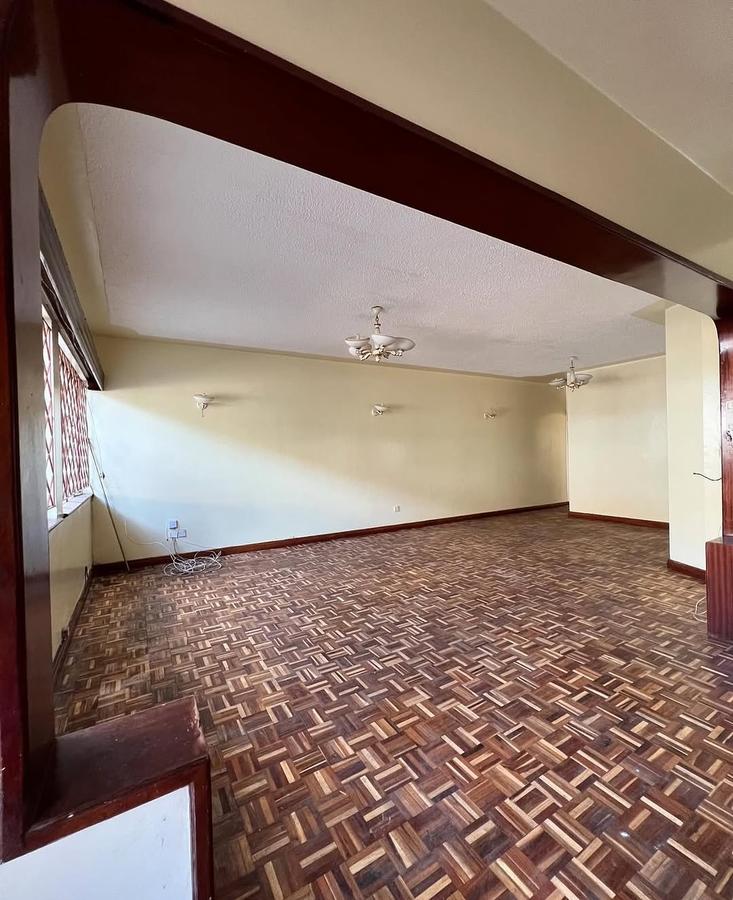 4 Bed Townhouse with En Suite at Suguta Road - 10