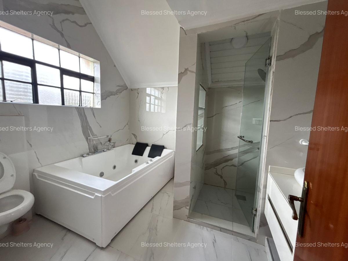 4 Bed Villa with En Suite in Kiambu Road - 18