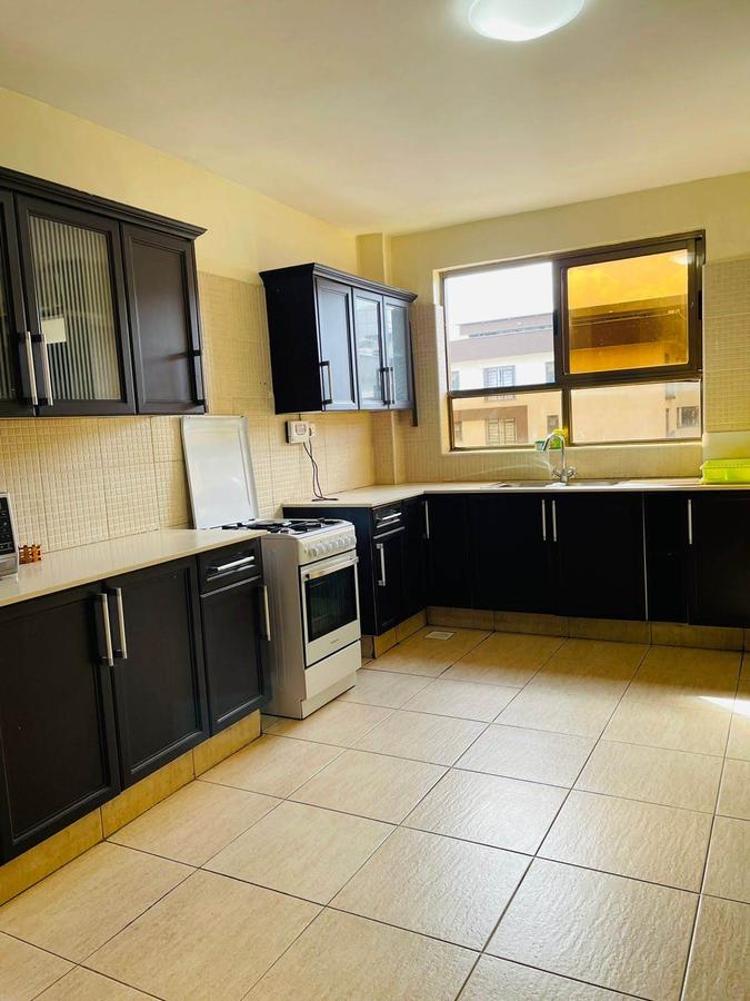 3 Bed Apartment with En Suite in Kilimani - 3