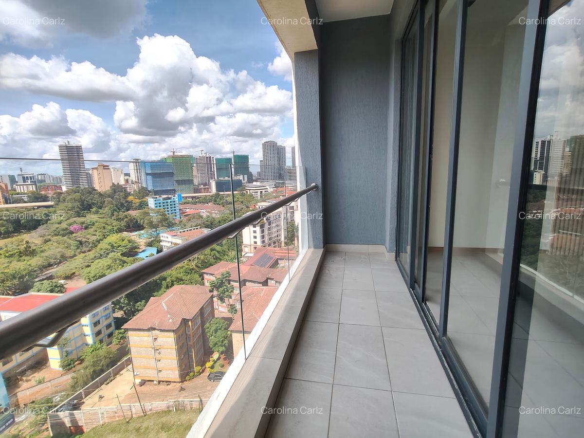 1 Bed Apartment with En Suite in Riverside - 16