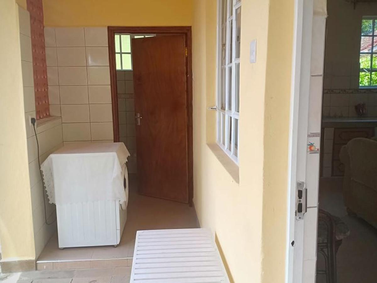 2 Bed House with En Suite in Karen - 4