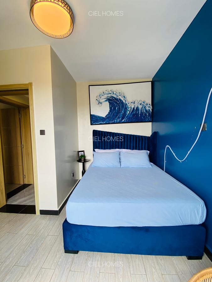 Furnished 3 Bed Apartment with En Suite at Wood Avenue - 16