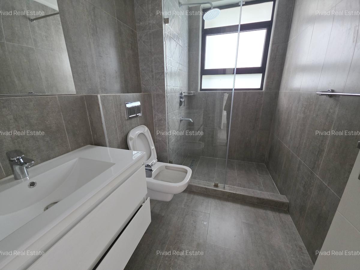 4 Bed Townhouse with En Suite in Runda - 7