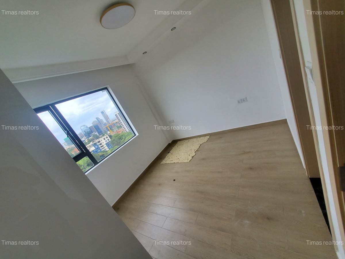 1 Bed Apartment with En Suite at Westlands - 6