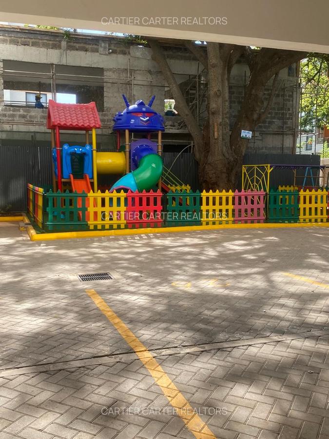 1 Bed Apartment with Swimming Pool in Garden Estate - 6