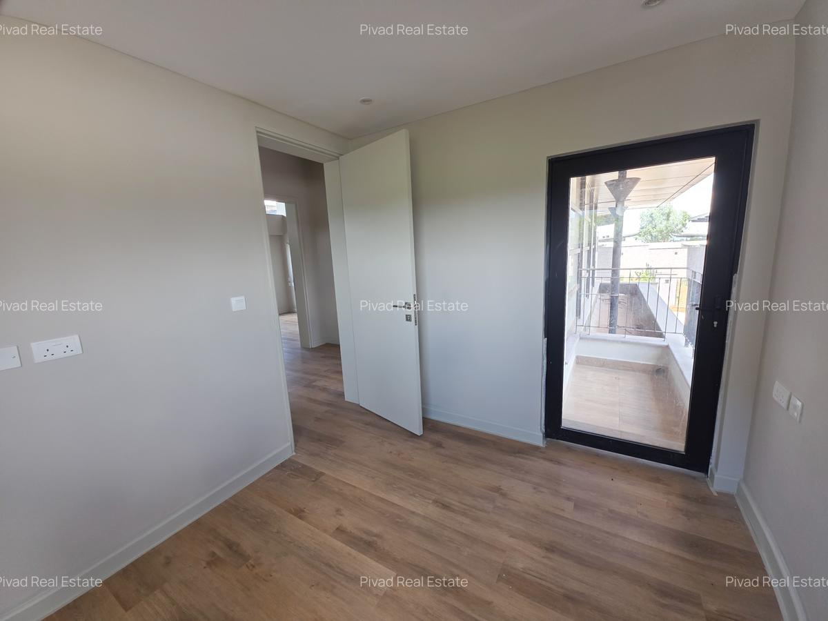 4 Bed Townhouse with Swimming Pool in Kiambu Road - 9