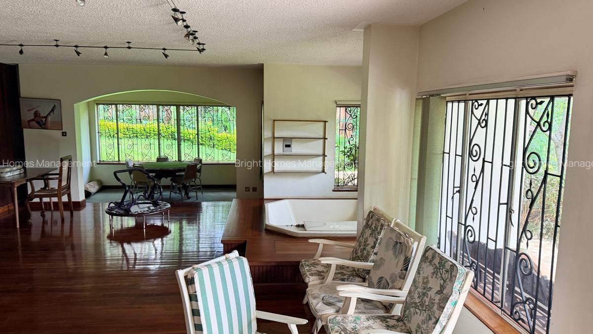 5 Bed Villa with En Suite in Muthaiga - 14