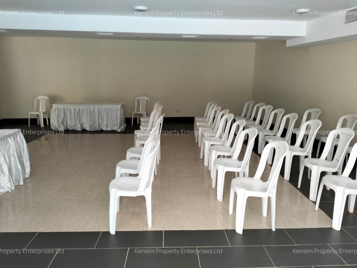 4 Bed Apartment with En Suite in Spring Valley - 2