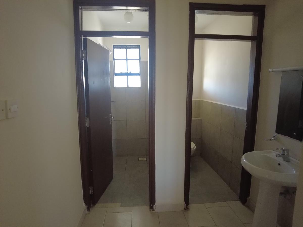 Serviced 3 Bed Apartment with En Suite at Namanga Road - 8