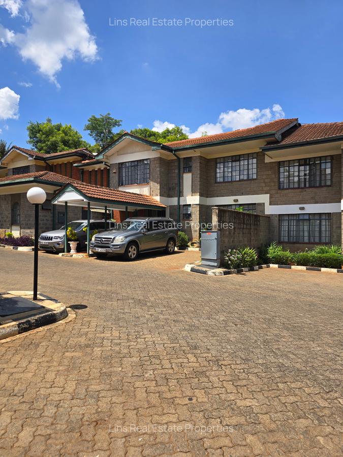 4 Bed Townhouse with En Suite in Lavington - 1