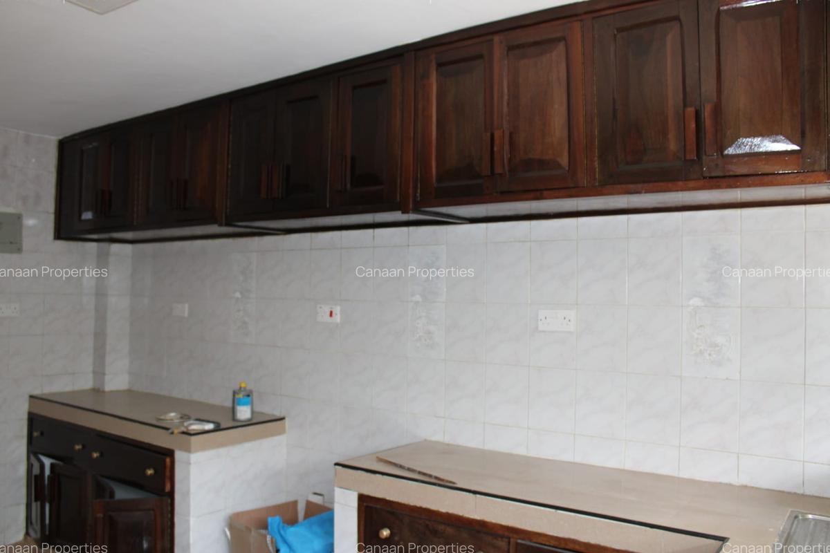 3 Bed Apartment in Kilimani - 4
