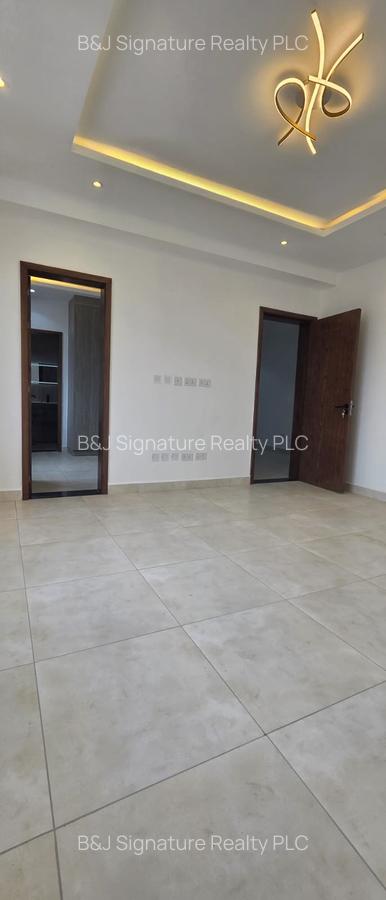 Furnished 4 Bed Apartment with En Suite in Parklands - 19