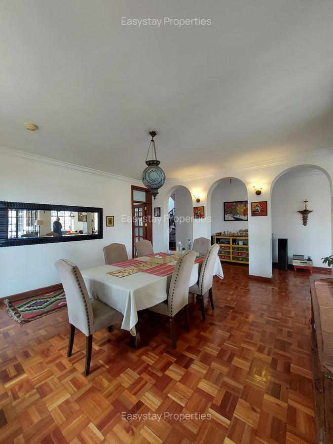 4 Bed Townhouse with En Suite in Lavington - 18