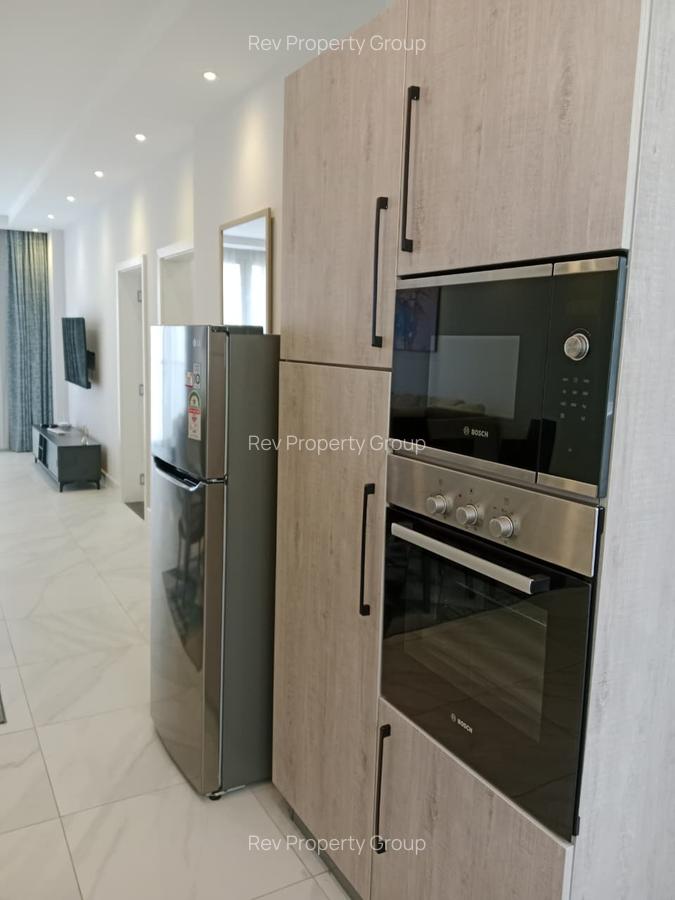 Serviced 2 Bed Apartment with En Suite in Westlands Area - 6