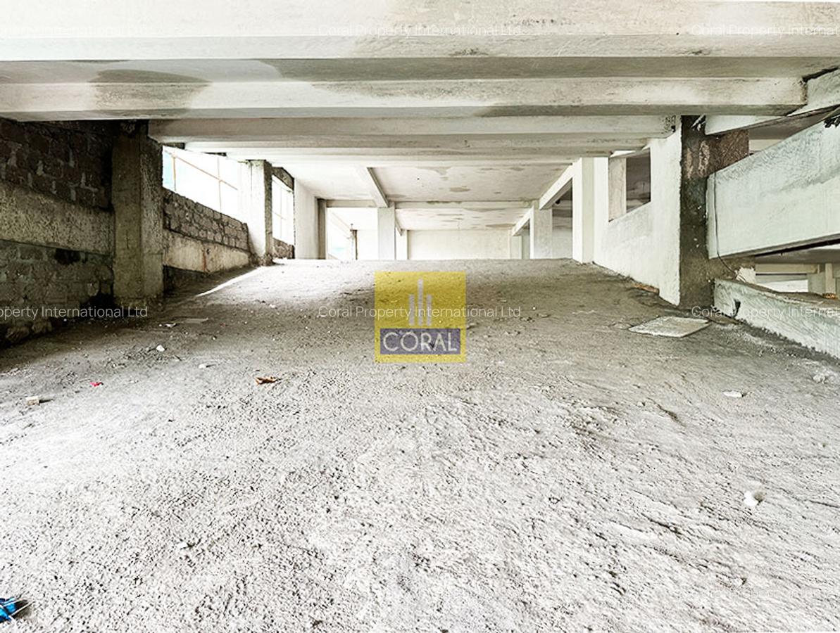 Office in Kilimani - 12