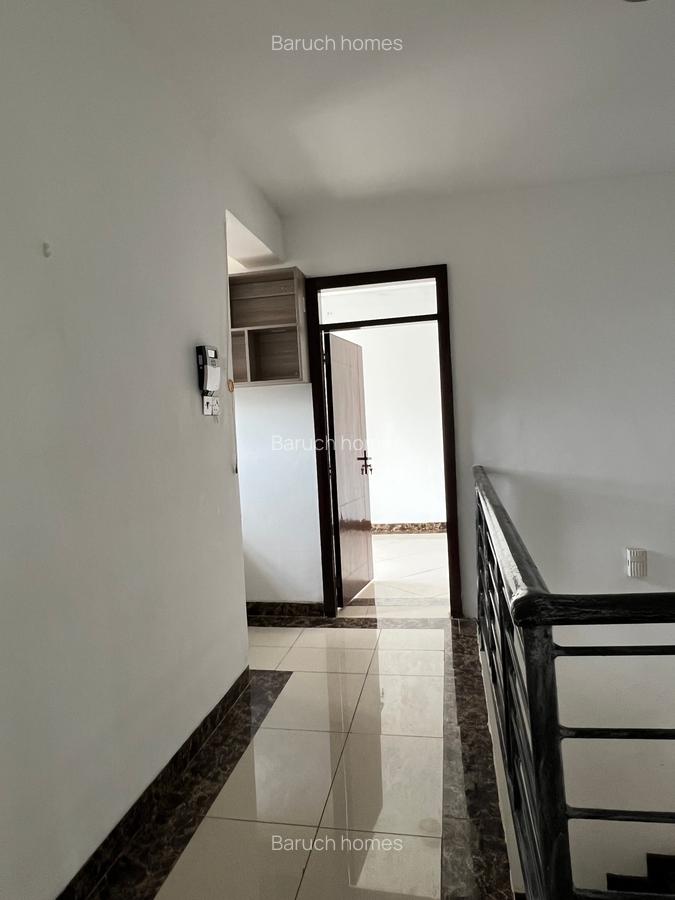4 Bed Townhouse with En Suite in Kitisuru - 11