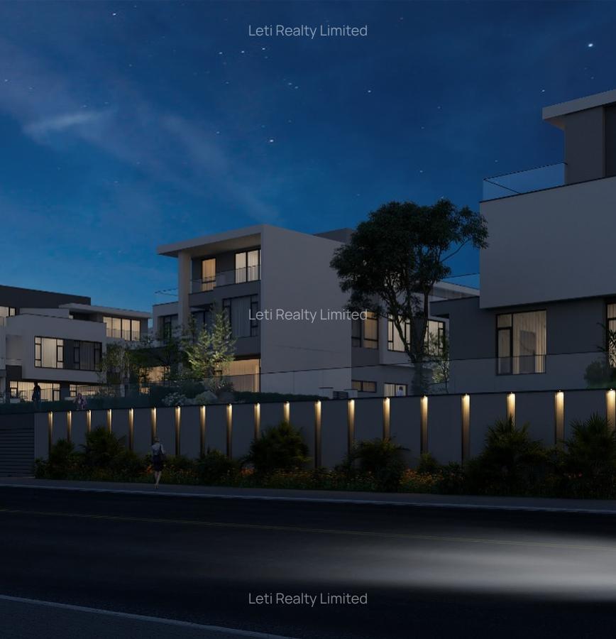 5 Bed Townhouse with En Suite in Lavington - 4