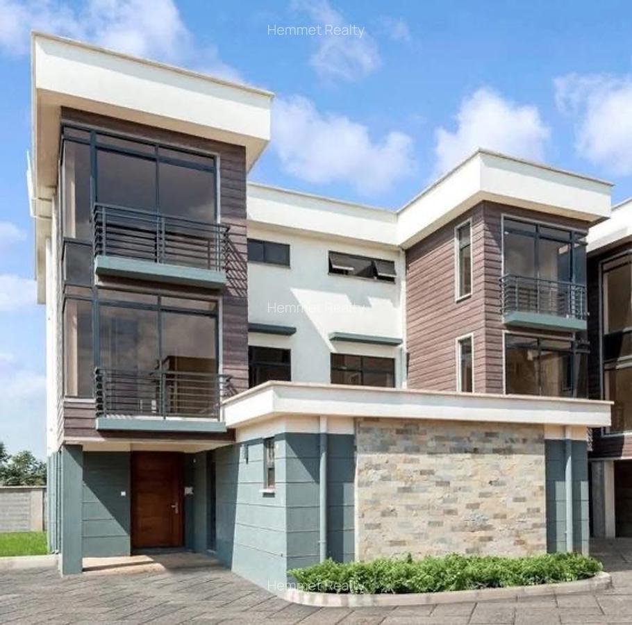 4 Bed Townhouse with En Suite in Loresho - 1