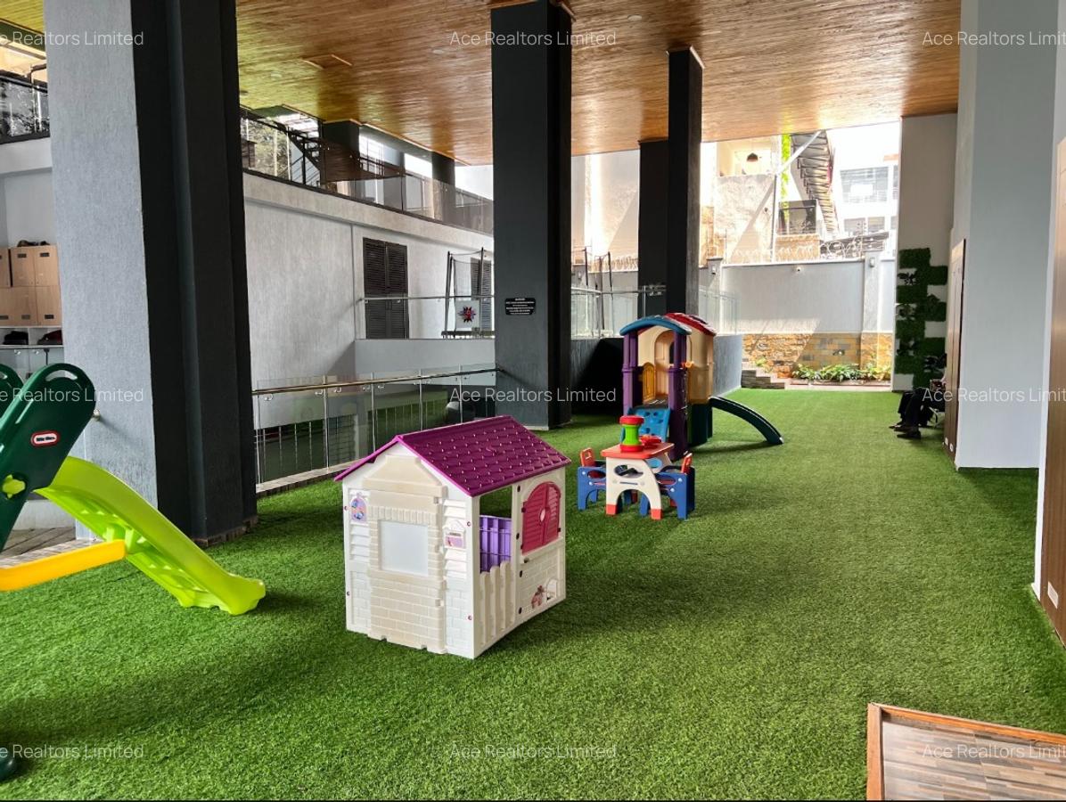 4 Bed Apartment with En Suite at General Mathenge - 13