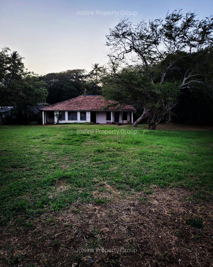 Land in Nyali Area - 5