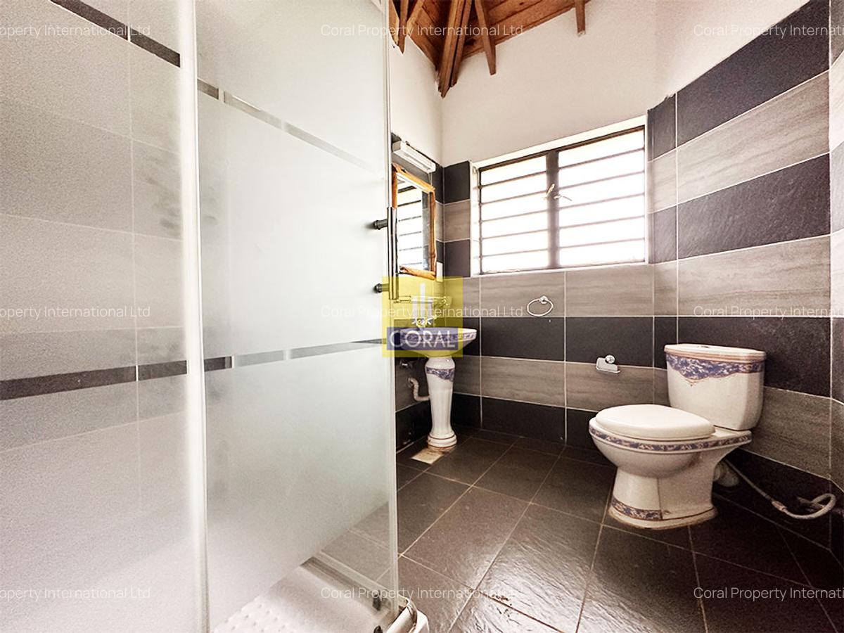 6 Bed House in Runda - 15