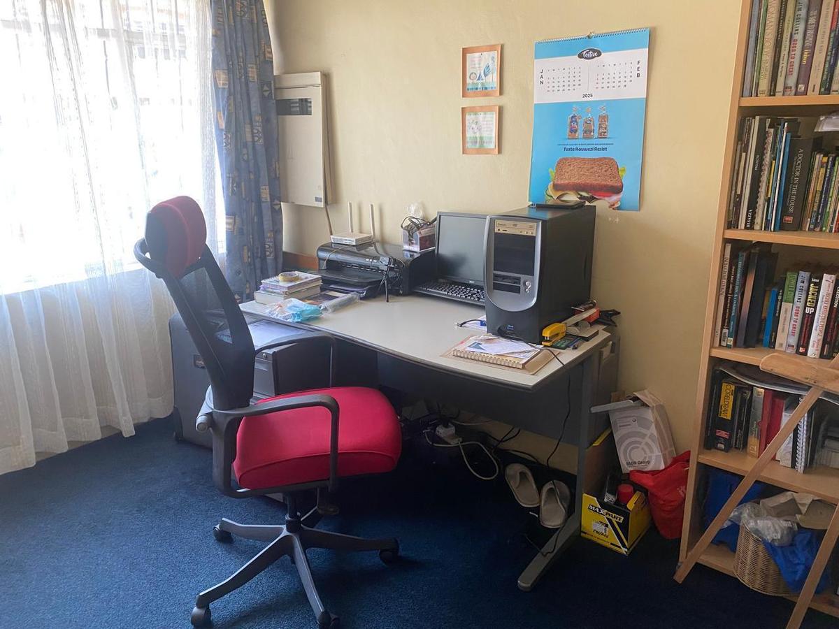4 Bed Townhouse with En Suite at Off Brookside Drive - 5