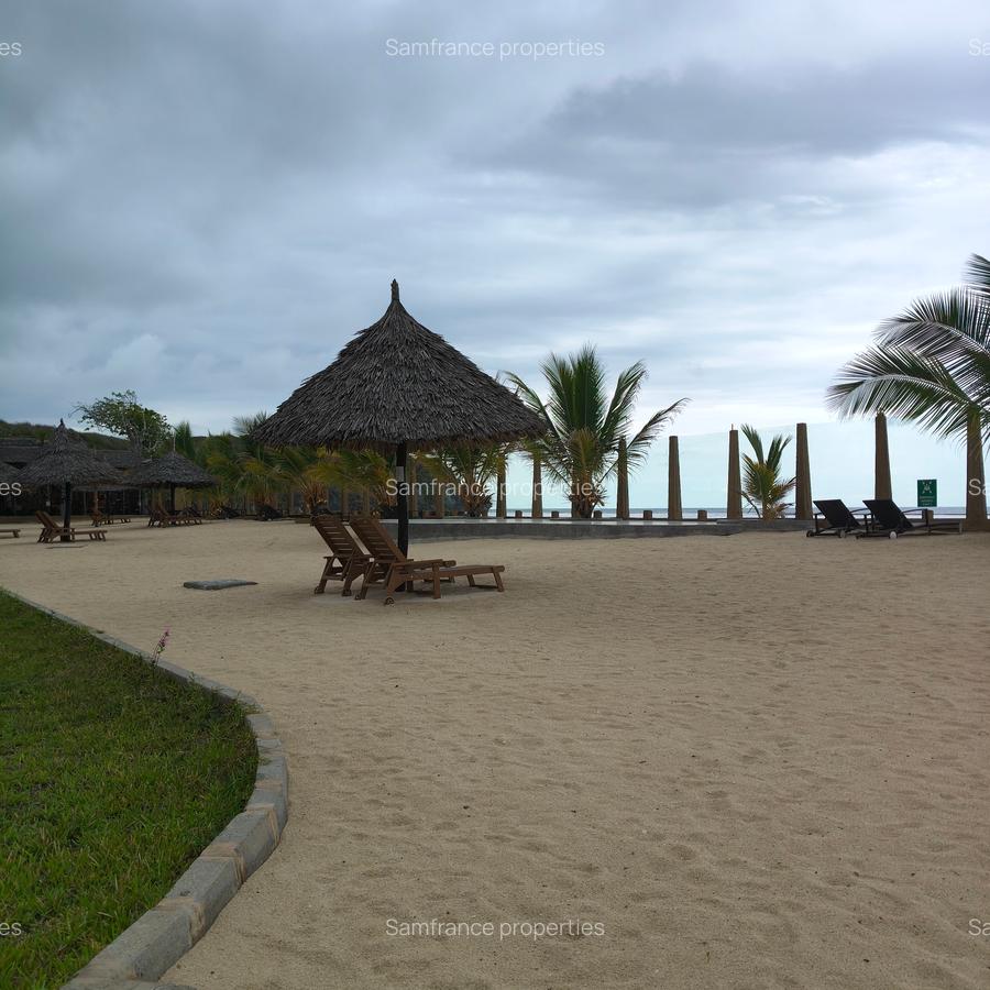 Serviced 1 Bed Apartment with En Suite at Kikambala - 1