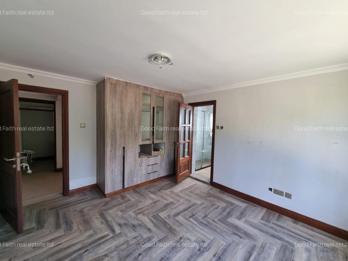 4 Bed House with En Suite in Thika Road - 9
