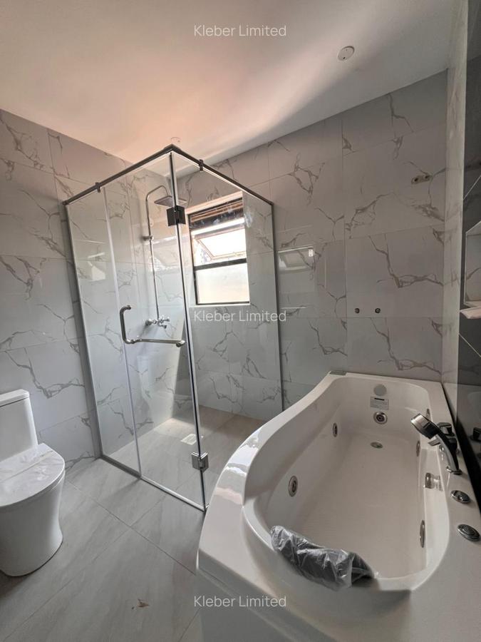 5 Bed House with En Suite in Ruiru - 6