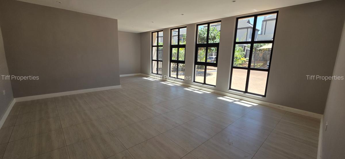 5 Bed Townhouse in Runda - 15