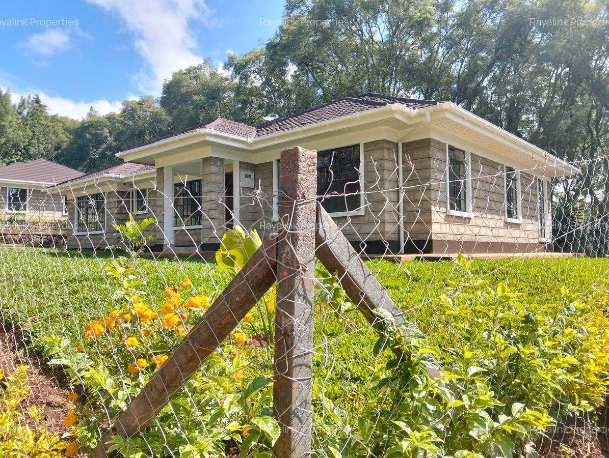 3 Bed House with En Suite at Karen - 1