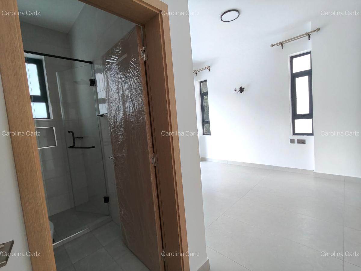 2 Bed Apartment with En Suite at Brookside Drive - 8