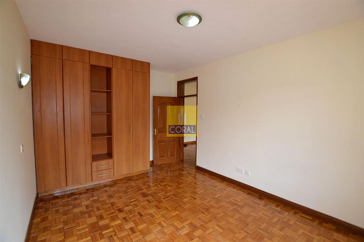 4 Bed Apartment in Rhapta Road - 8