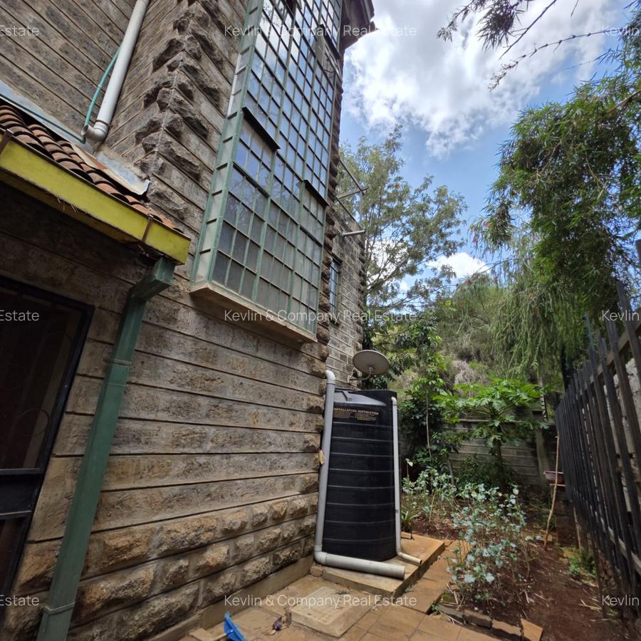 5 Bed Townhouse with En Suite in Kileleshwa - 20