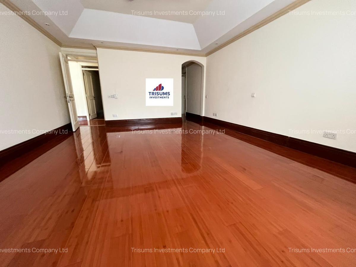 4 Bed Townhouse with En Suite in Kitisuru - 9