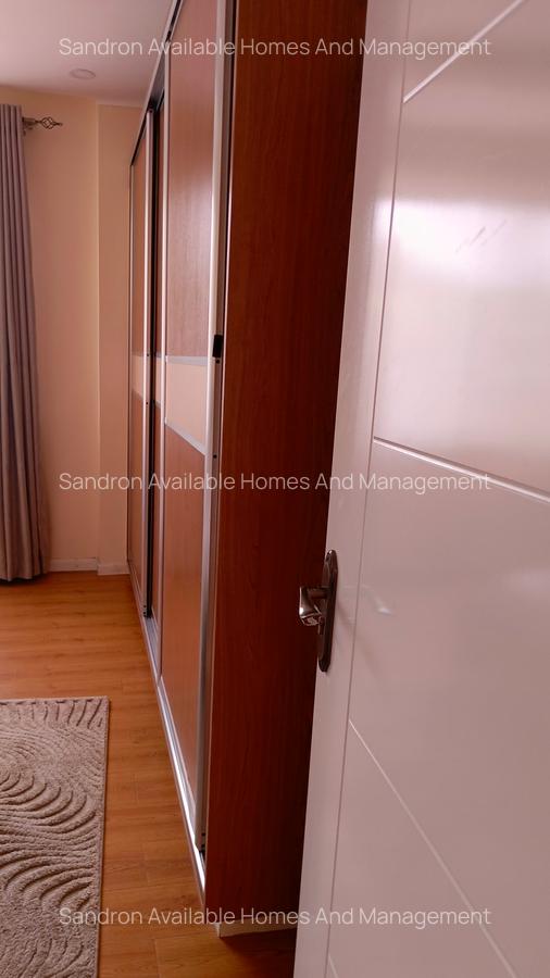 Serviced 3 Bed Apartment with En Suite in Brookside - 20