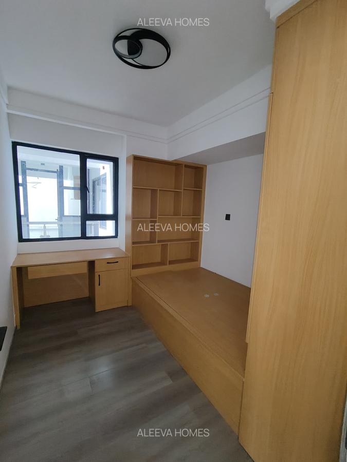 3 Bed Apartment with En Suite in Lavington - 7