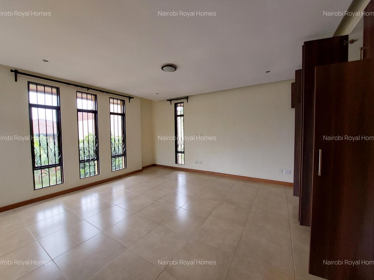 5 Bed House with En Suite at Runda Road - 16